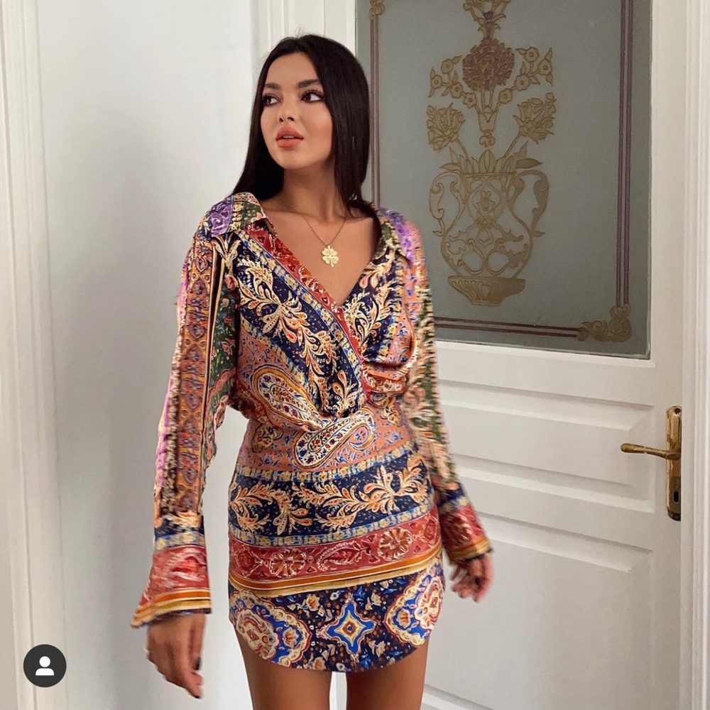 Zara Multicolor Printed Asymmetric High Waisted Mini Skirt Size XS